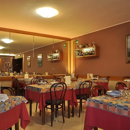 Firenze Hotel 3*